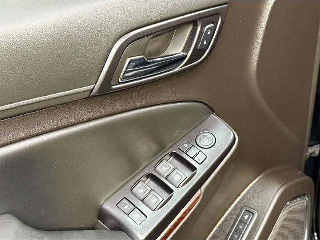 2016 GMC Yukon Vehicle Photo in EVERETT, WA 98203-5662
