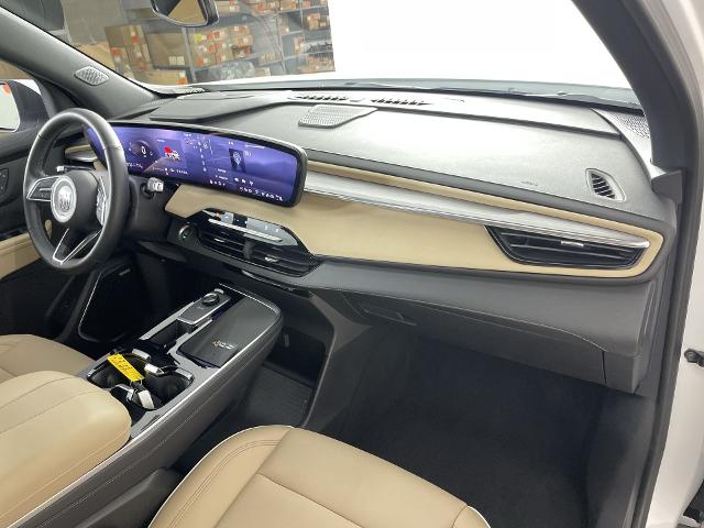 2025 Buick Enclave Vehicle Photo in GILBERT, AZ 85297-0402