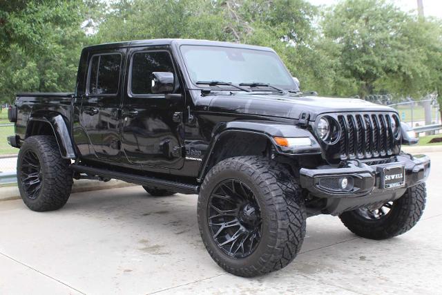 2022 Jeep Gladiator Vehicle Photo in HOUSTON, TX 77090