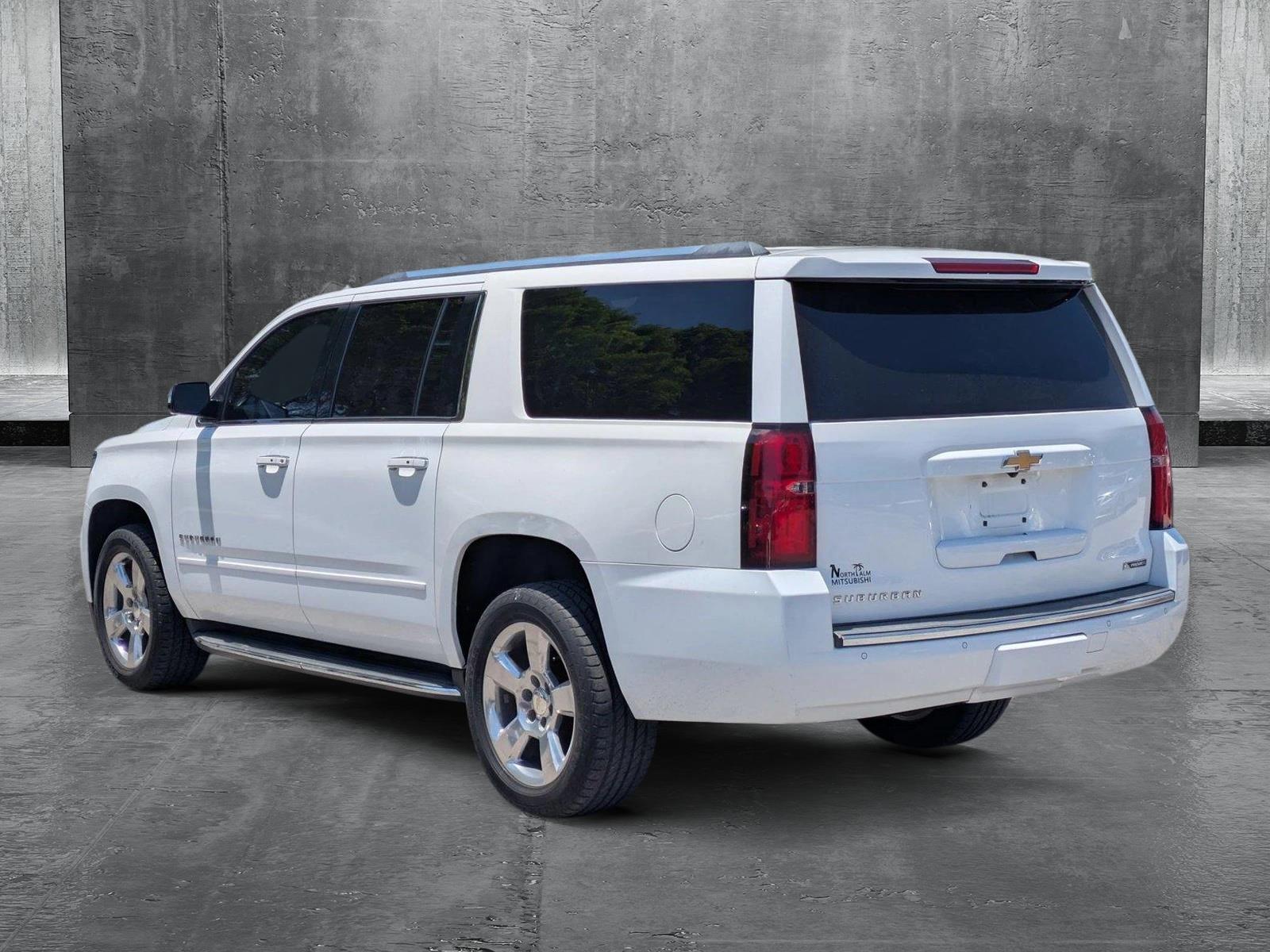 2017 Chevrolet Suburban Vehicle Photo in GREENACRES, FL 33463-3207