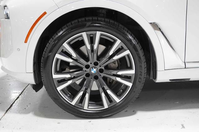 2023 BMW X7 xDrive40i Vehicle Photo in GRAPEVINE, TX 76051
