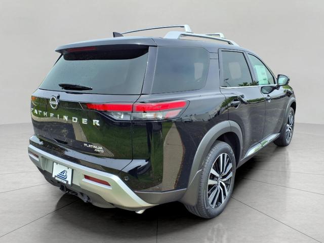 2025 Nissan Pathfinder Vehicle Photo in Oshkosh, WI 54904