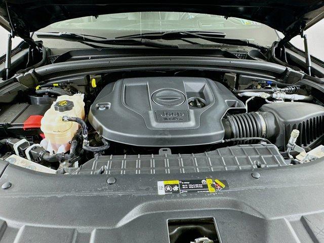 2023 Jeep Grand Cherokee Vehicle Photo in Doylsetown, PA 18901