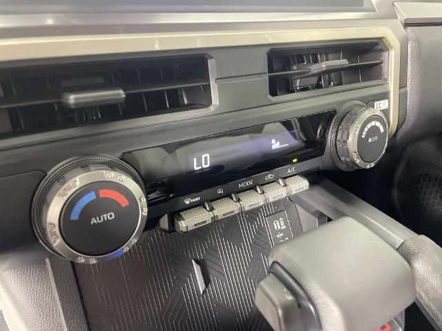 2024 Toyota Tacoma Vehicle Photo in GILBERT, AZ 85297-0402