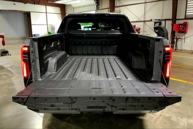 2025 GMC Sierra EV Vehicle Photo in KANSAS CITY, MO 64114-4545