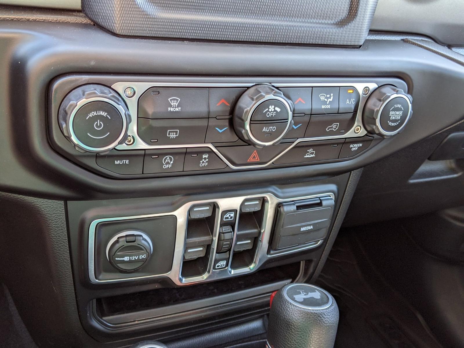2021 Jeep Wrangler Vehicle Photo in Seguin, TX 78155