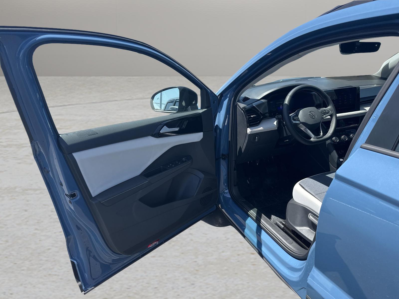 2025 Volkswagen Taos Vehicle Photo in Georgetown, TX 78626