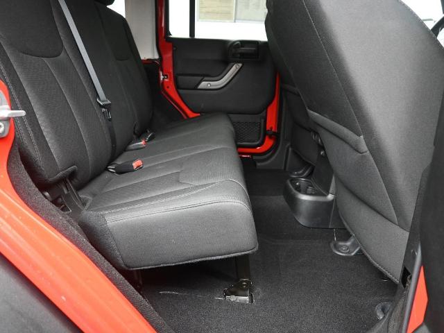 2018 Jeep Wrangler JK Unlimited Vehicle Photo in Cedar Rapids, IA 52402