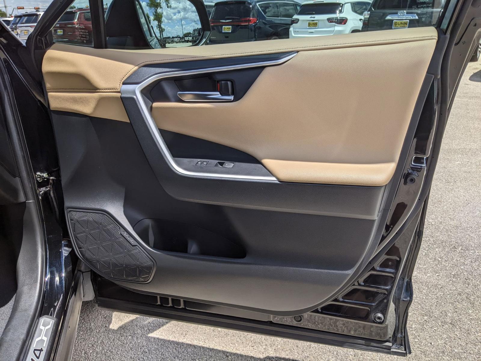 2022 Toyota RAV4 Vehicle Photo in Seguin, TX 78155