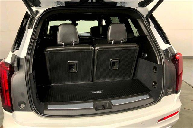 2024 Cadillac XT6 Vehicle Photo in KANSAS CITY, MO 64114-4545