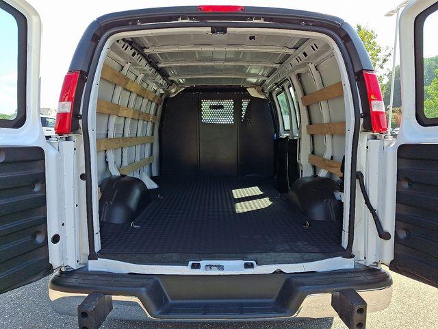 2023 GMC Savana Cargo 2500 Vehicle Photo in PAWLING, NY 12564-3219