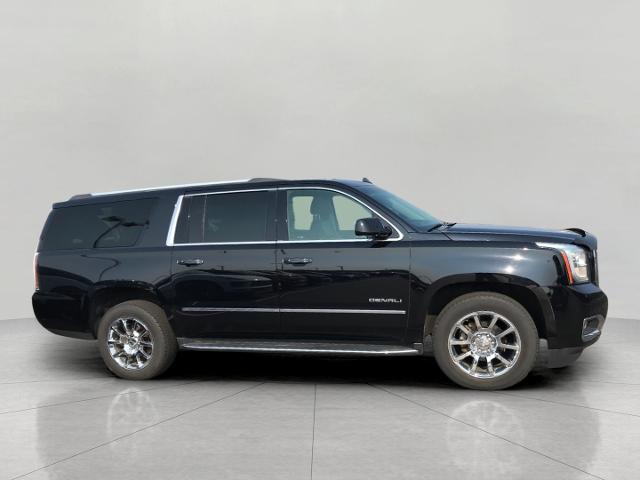 2017 GMC Yukon XL Vehicle Photo in GREEN BAY, WI 54303-3330