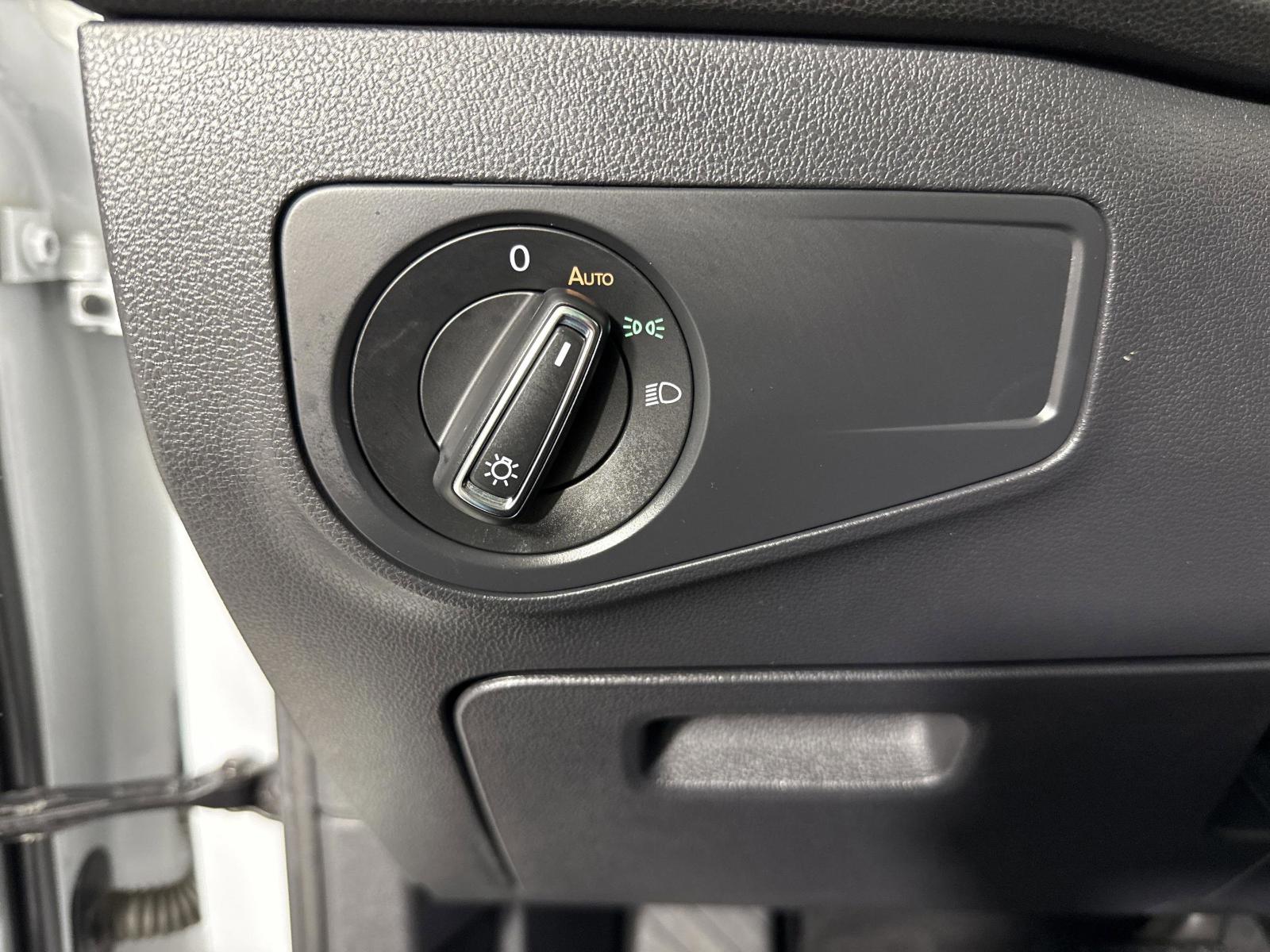 2018 Volkswagen Tiguan Vehicle Photo in Georgetown, TX 78626