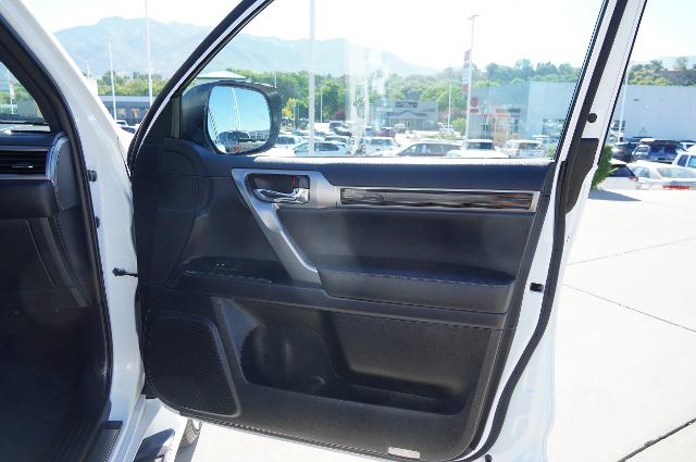 2022 Lexus GX 460 Vehicle Photo in Riverdale, UT 84405