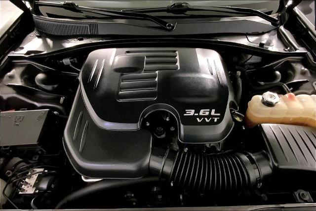 2023 Chrysler 300 Vehicle Photo in Kansas City, MO 64114