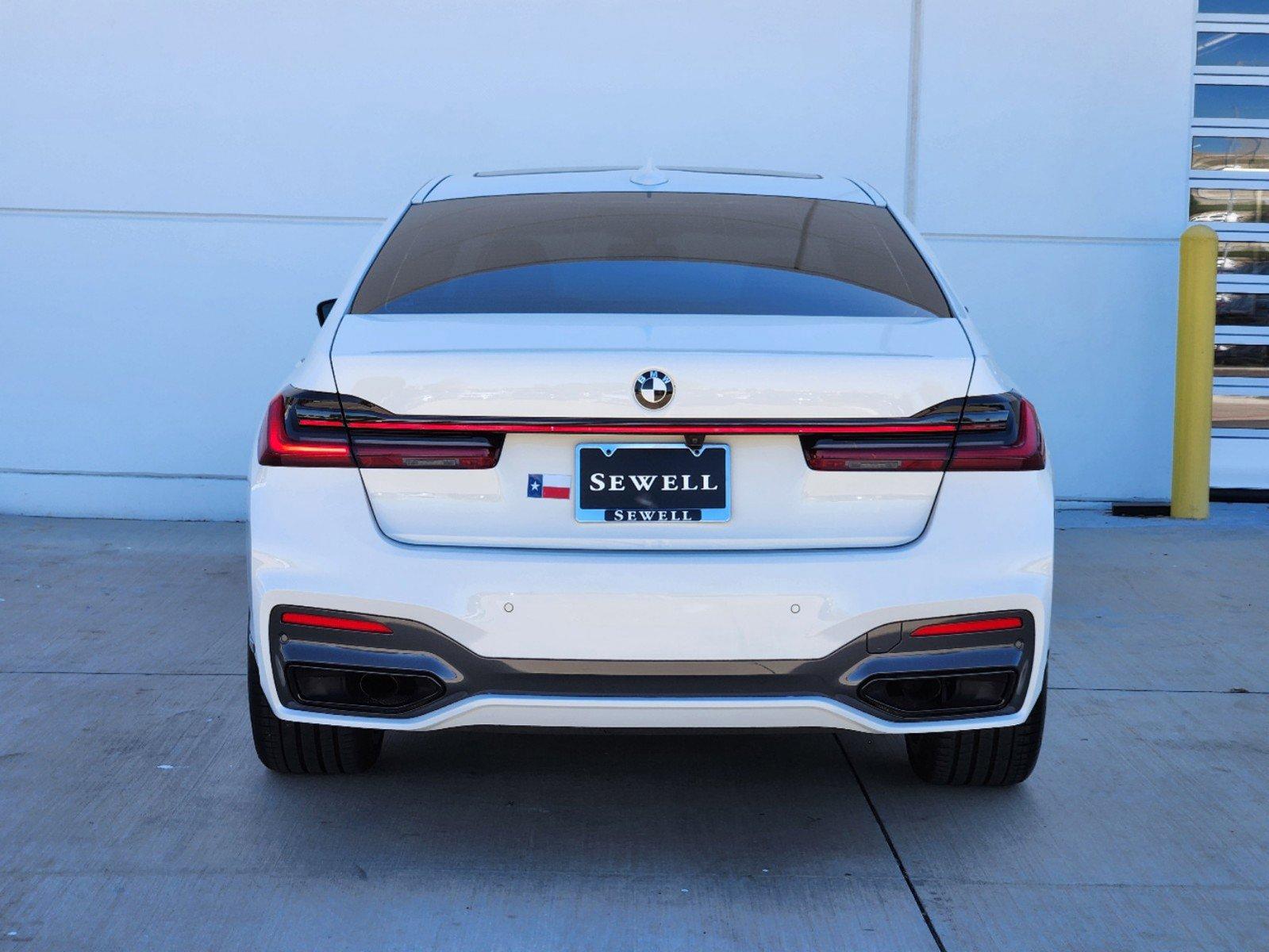 2022 BMW 740i Vehicle Photo in PLANO, TX 75024