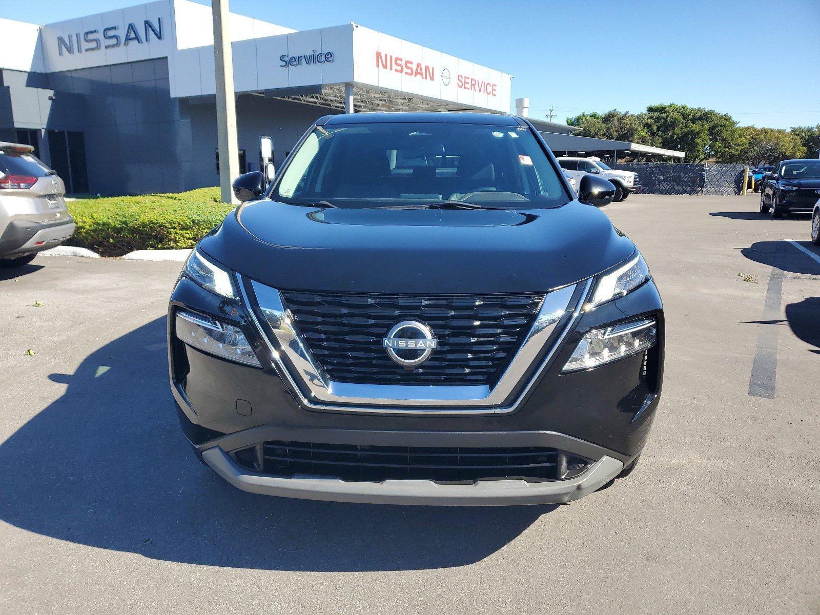 Used 2022 Nissan Rogue SV with VIN 5N1BT3BB8NC727100 for sale in Homestead, FL