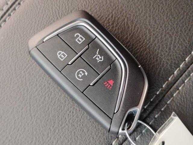 2025 Cadillac XT4 Vehicle Photo in PINEVILLE, NC 28134-8495