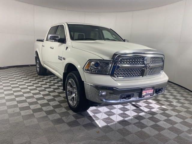 2017 Ram 1500 Vehicle Photo in MEDINA, OH 44256-9001