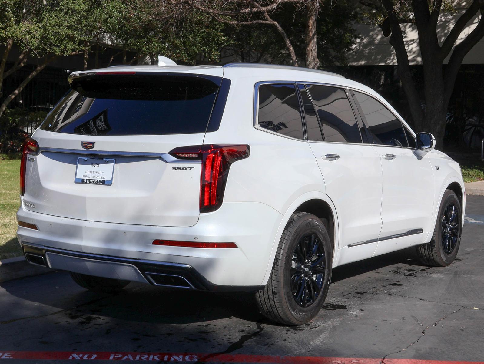 2024 Cadillac XT6 Vehicle Photo in DALLAS, TX 75209-3095