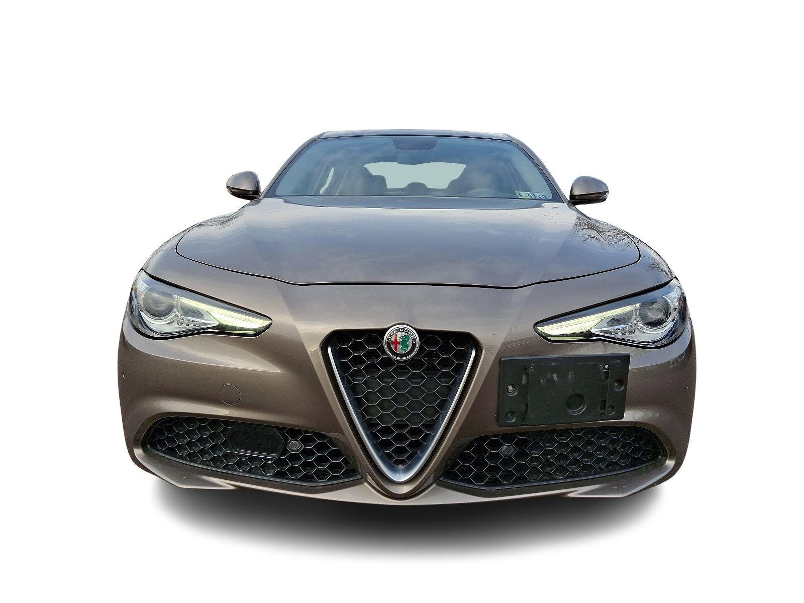 2019 Alfa Romeo Giulia Vehicle Photo in Willow Grove, PA 19090