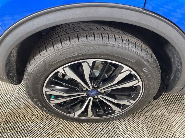 2021 Ford Escape Vehicle Photo in PHOENIX, AZ 85014-3381