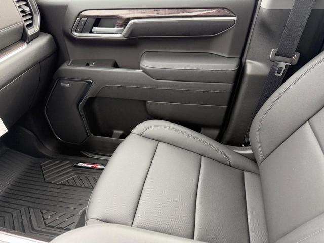 2025 Chevrolet Silverado 1500 Vehicle Photo in COLUMBIA, MO 65203-3903