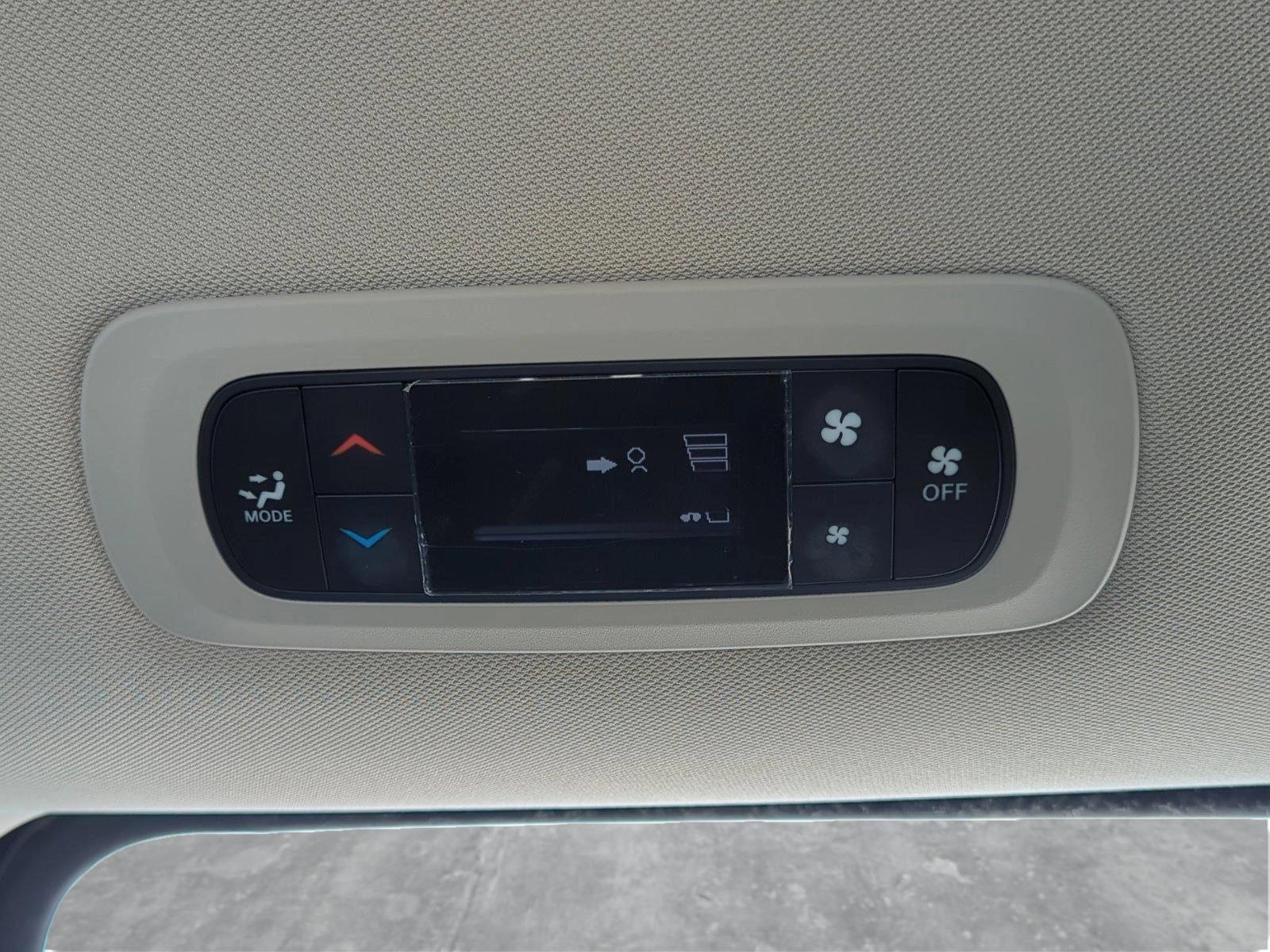 2022 Chrysler Voyager Vehicle Photo in Ft. Myers, FL 33907