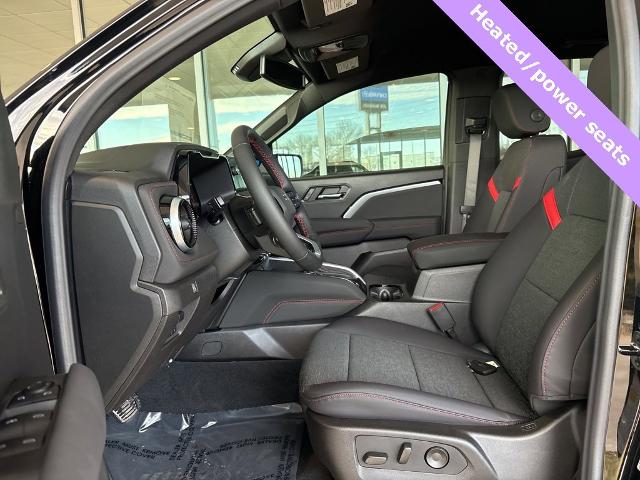 2025 Chevrolet Colorado Vehicle Photo in MANHATTAN, KS 66502-5036