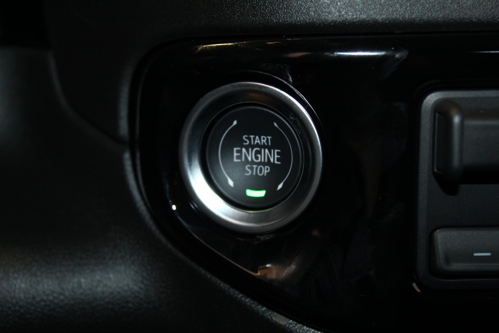 2025 Chevrolet Silverado 2500 HD Vehicle Photo in NORTHAMPTON, MA 01060-1120