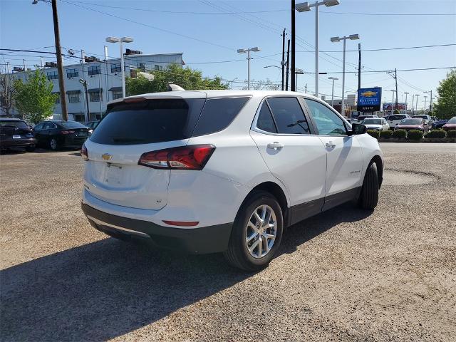 Used 2024 Chevrolet Equinox LT with VIN 3GNAXKEG8RS142093 for sale in Houston, TX