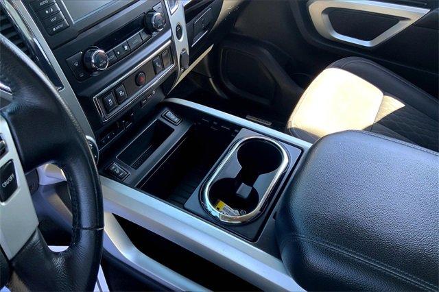 2019 Nissan Titan Vehicle Photo in TOPEKA, KS 66609-0000