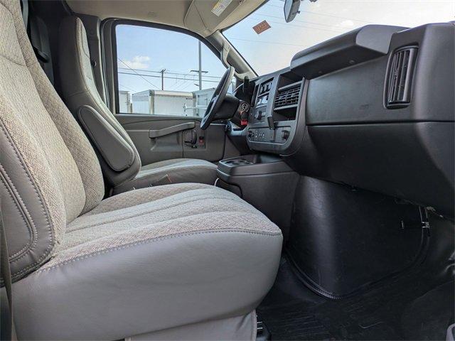 2025 GMC Savana Cargo 2500 Vehicle Photo in PASADENA, CA 91107-3803