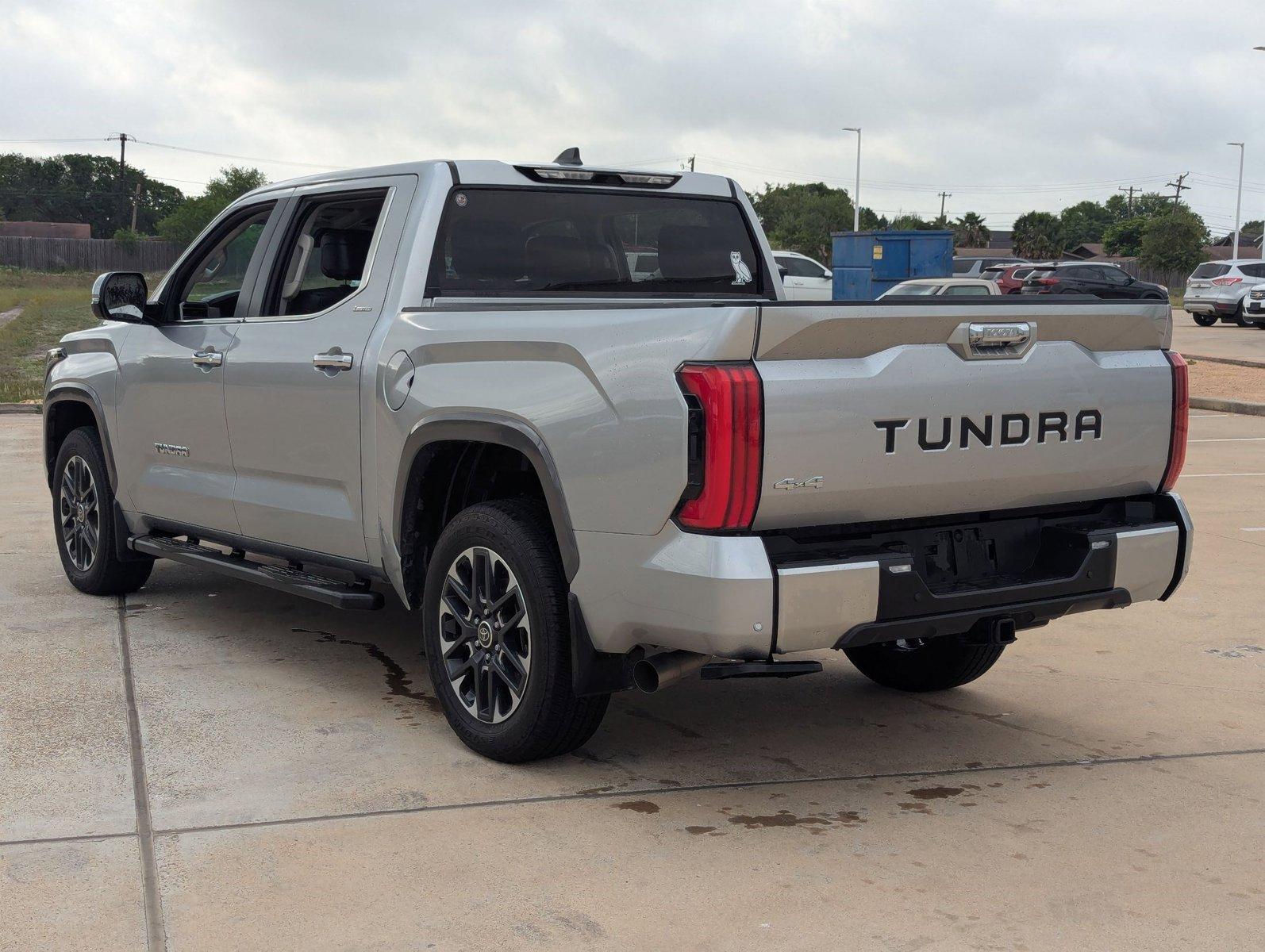 2024 Toyota Tundra 4WD Vehicle Photo in CORPUS CHRISTI, TX 78412-4902