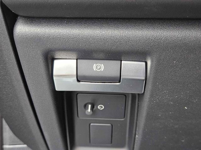2025 Defender Vehicle Photo in AUSTIN, TX 78717