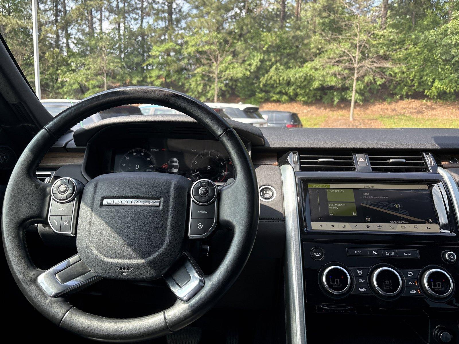 2018 Land Rover Discovery Vehicle Photo in Jacksonville, FL 32256