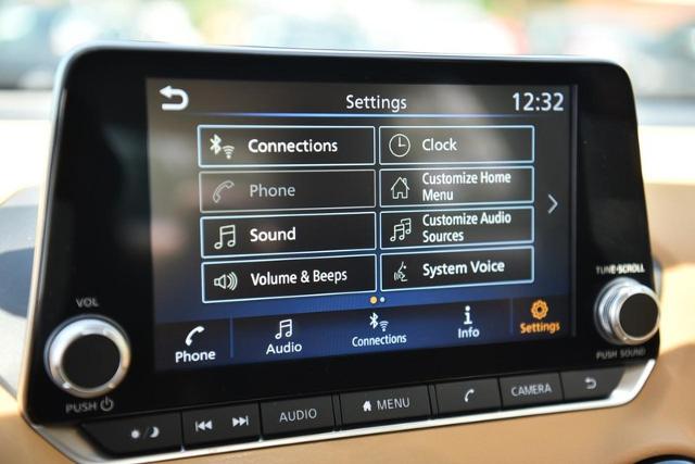 2025 Nissan Sentra Vehicle Photo in Ballwin, MO 63011