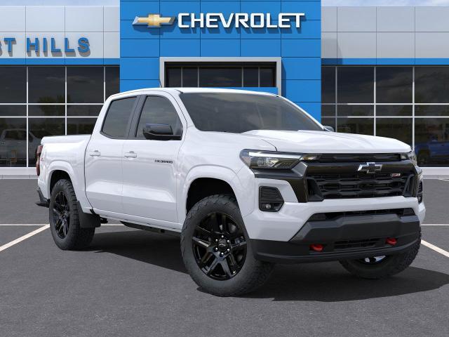 2025 Chevrolet Colorado Vehicle Photo in Roslyn, NY 11576