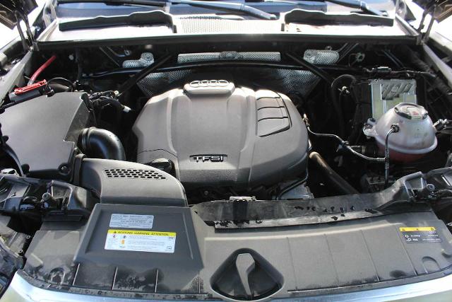 2019 Audi Q5 Vehicle Photo in HOUSTON, TX 77090