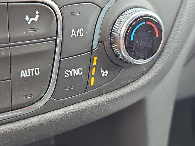 2023 Chevrolet Equinox Vehicle Photo in Pleasant Hills, PA 15236