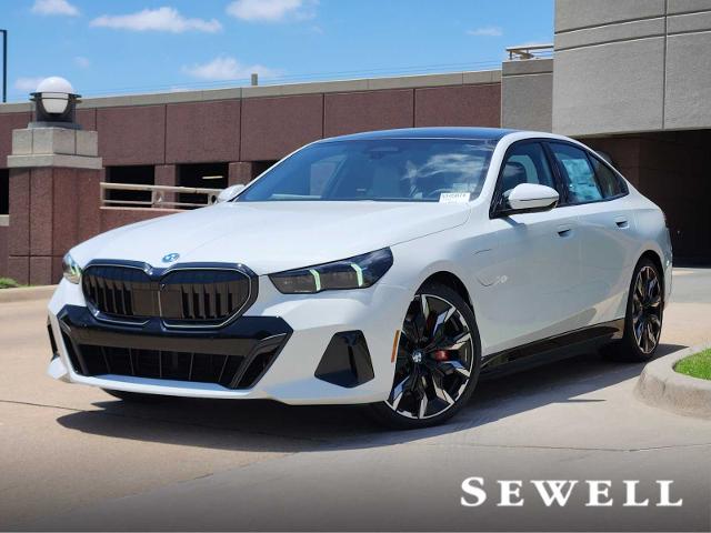 2026 BMW 550e xDrive Vehicle Photo in PLANO, TX 75024