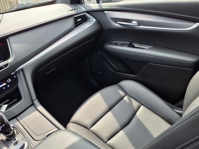 2022 Cadillac XT5 Vehicle Photo in SMITHTOWN, NY 11787-5023
