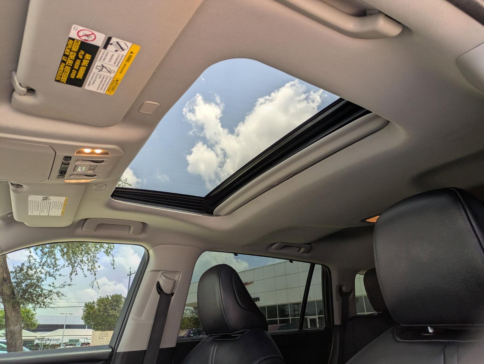 2023 Toyota Highlander Vehicle Photo in SELMA, TX 78154-1460