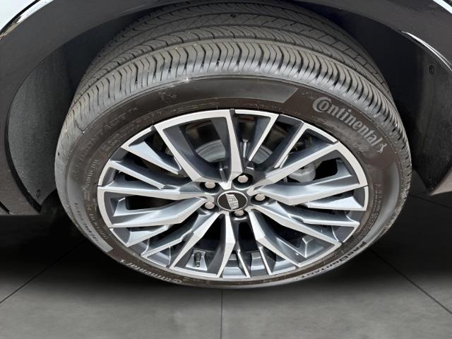 2025 Cadillac XT4 Vehicle Photo in MADISON, WI 53713-3220