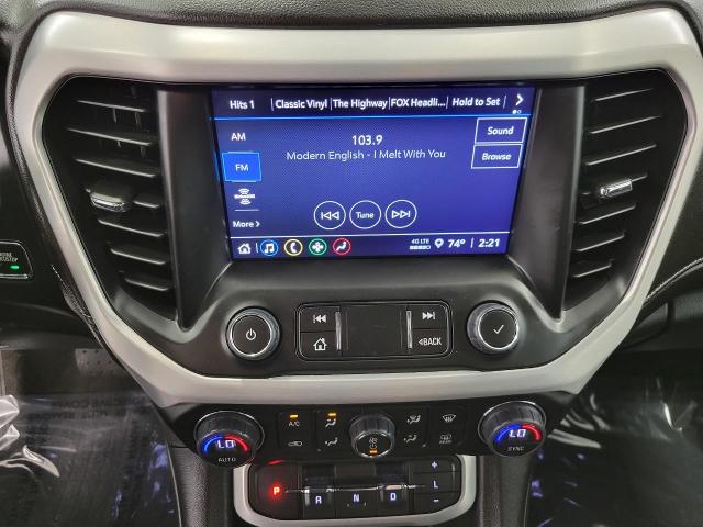 2023 GMC Acadia Vehicle Photo in NEENAH, WI 54956-2243