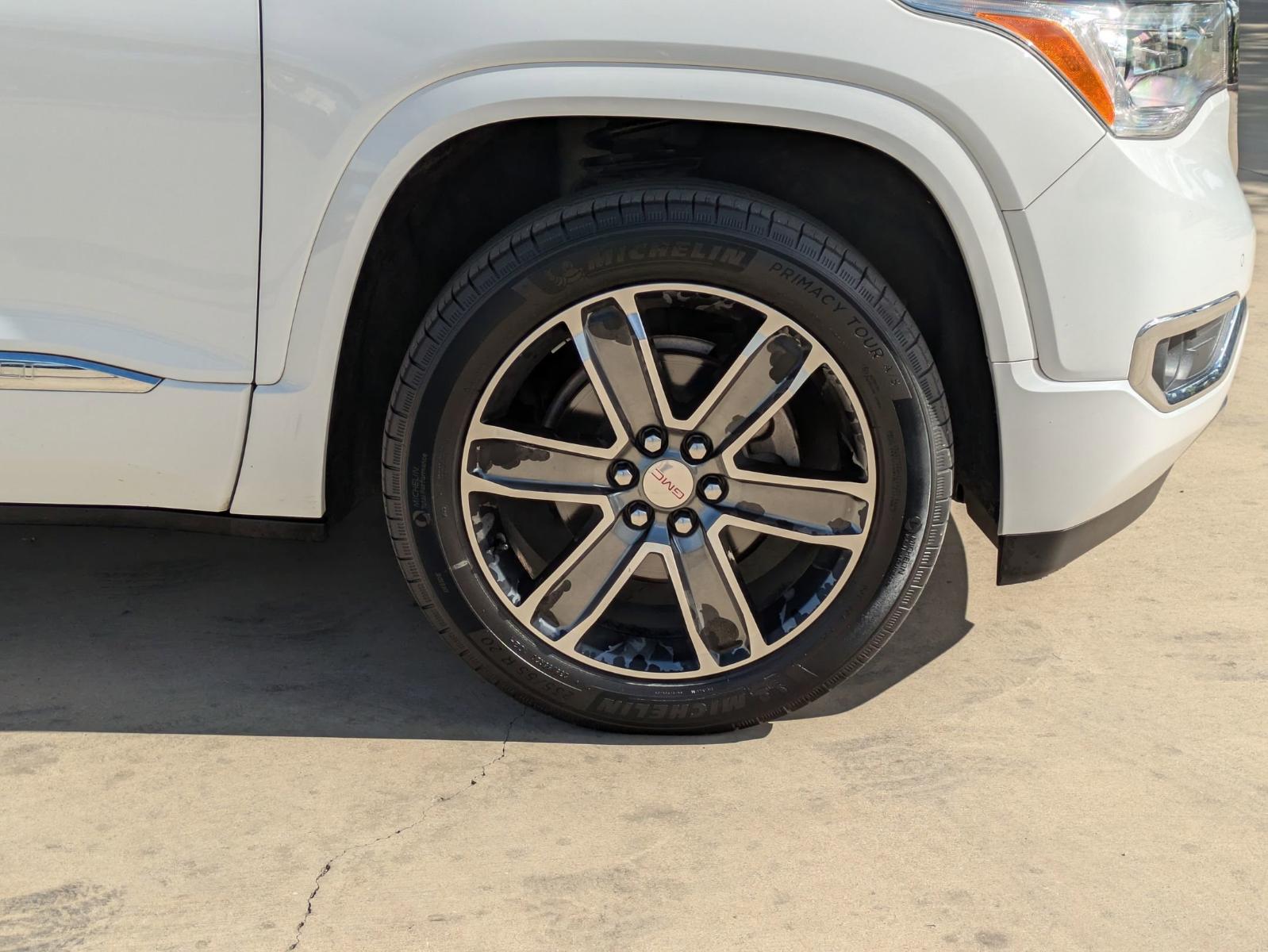2019 GMC Acadia Vehicle Photo in SELMA, TX 78154-1460