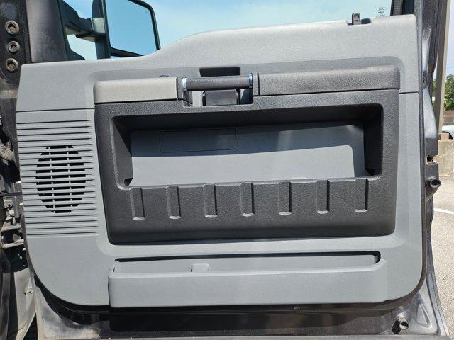 2016 Ford Super Duty F-250 SRW Vehicle Photo in San Antonio, TX 78230