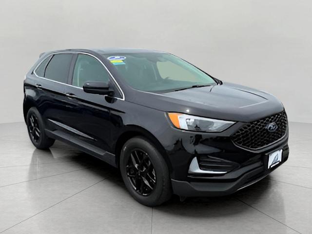 2024 Ford Edge Vehicle Photo in Neenah, WI 54956