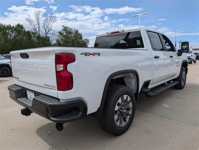 2024 Chevrolet Silverado 2500 HD Vehicle Photo in ENGLEWOOD, CO 80113-6708