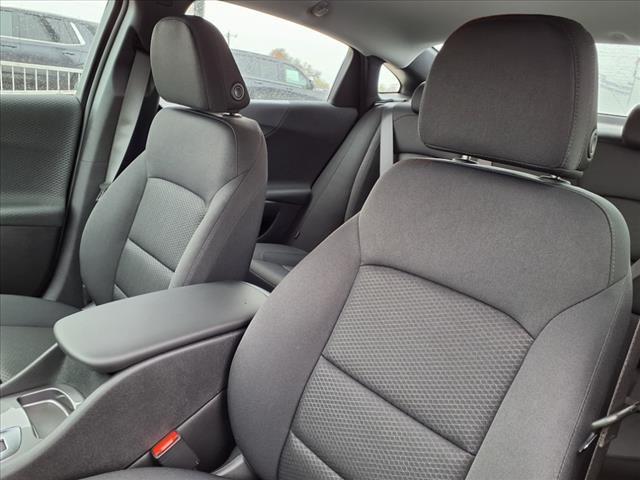 2025 Chevrolet Malibu Vehicle Photo in ELGIN, TX 78621-4245